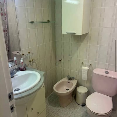 Miete einer Wohnung mit 3 Schlafzimmern, 95 m², nah am Meer, Torrevieja, Spanien
